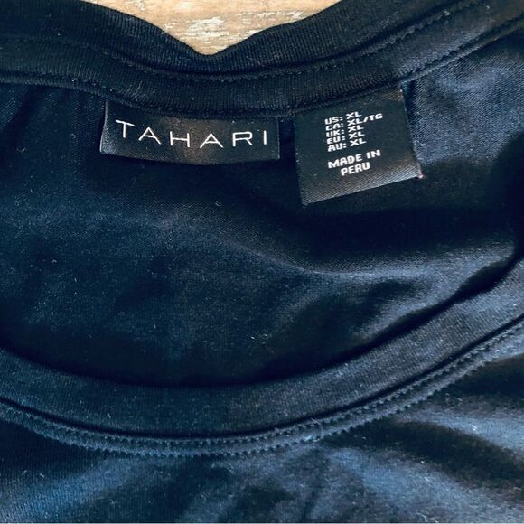 Classic Black Women's Top - Picture 3 of 4